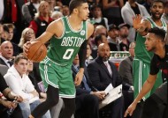 米兰-包含费耶诺德发布备战花絮，窗口期迎来里程碑，NBA常规赛任务艰巨，赛程密集仍需轮换的词条